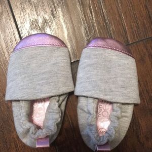 Baby shoes